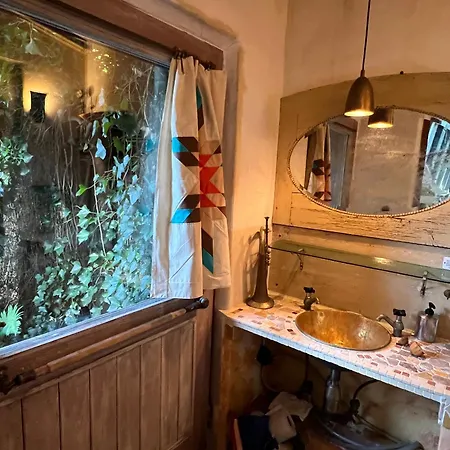 Historischer Zirkuswagen Mit Outdoor-kueche Und Orientalischem Bad פארק נופש *